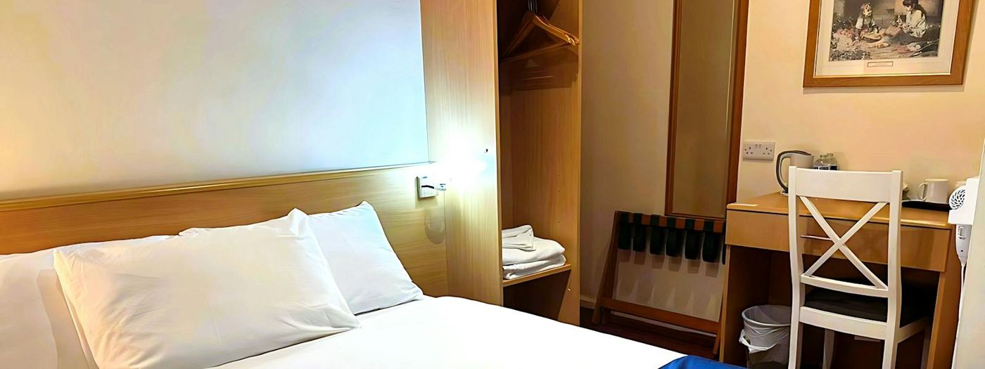 Royal Square Hotel
