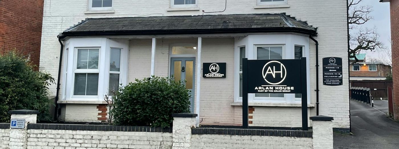 Arlan House