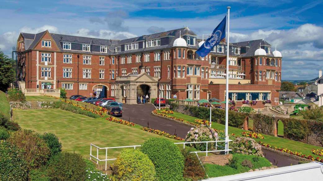 Victoria Hotel
