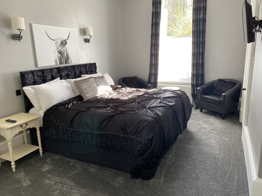Ashburn House B&B