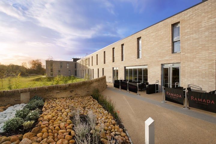 Ramada Leeds East