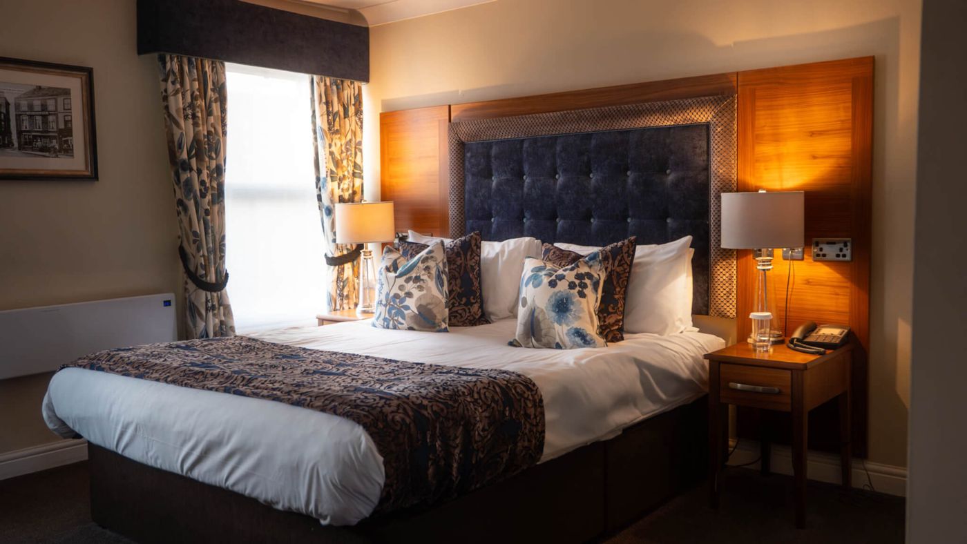 Admiral Rodney Hotel