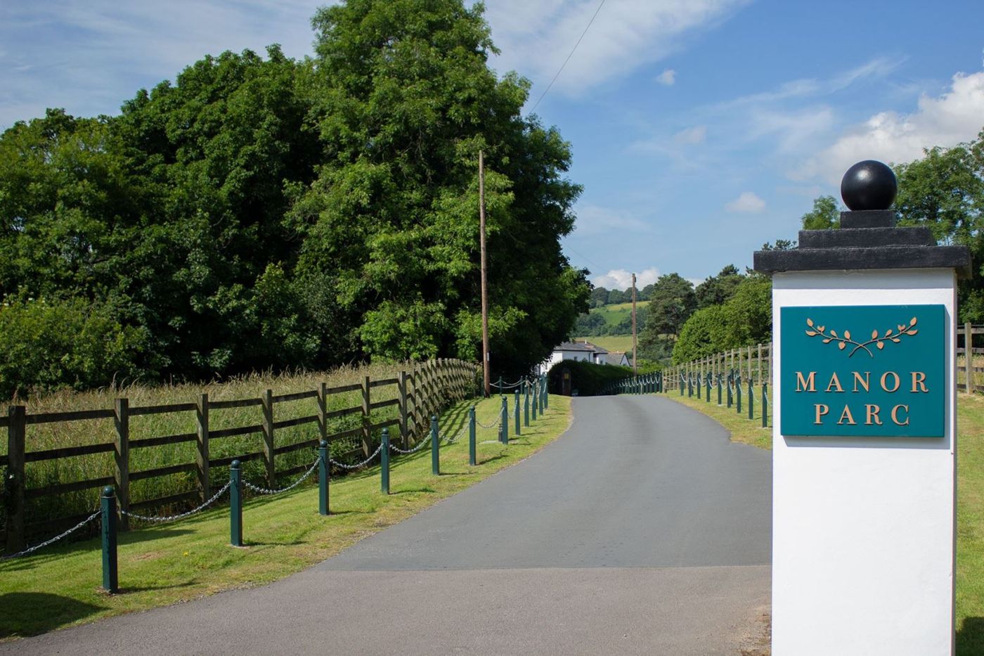 Manor Parc Country Hotel & Restaurant