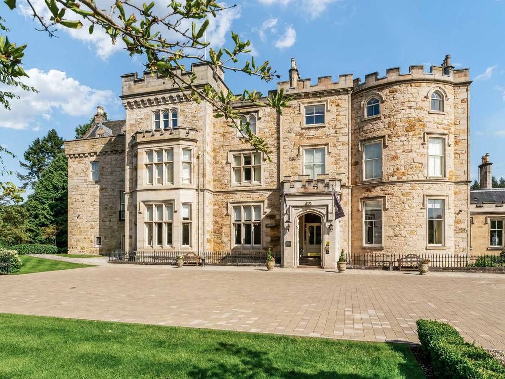 Crossbasket Castle