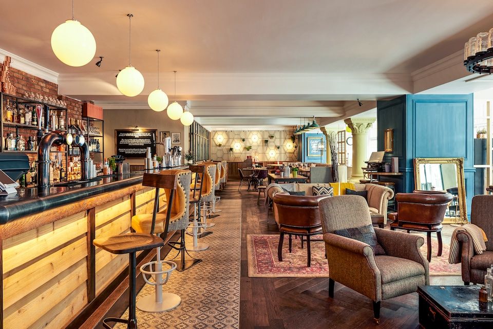 Bristol Grand Hotel By Sunday