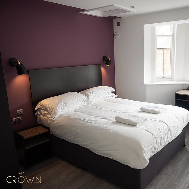 Crown Hotel