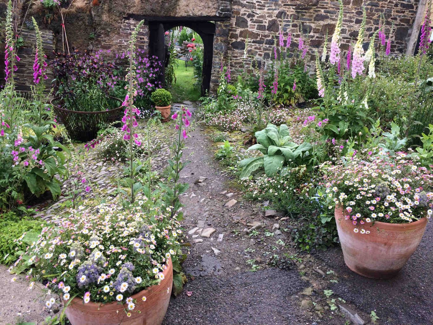 Frizenham Farmhouse B&B