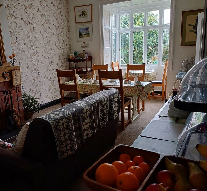 Llanwrtyd Hall B&B and Angelis Holistic Retreat
