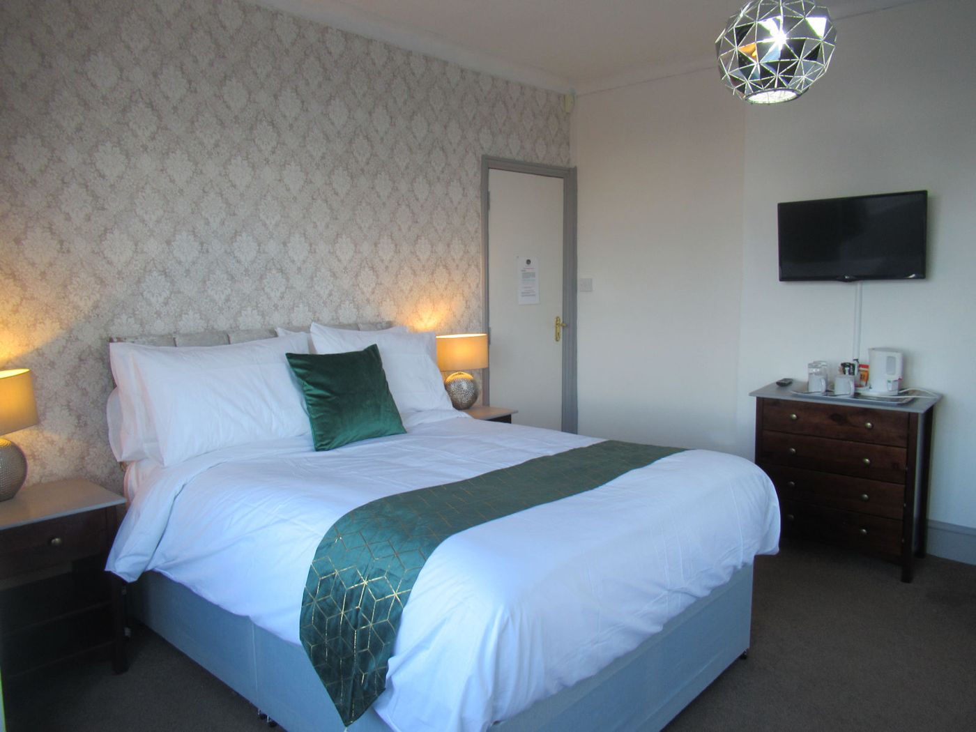 The Captain Howey Hotel