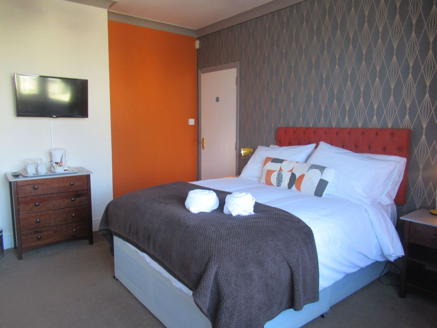 The Captain Howey Hotel