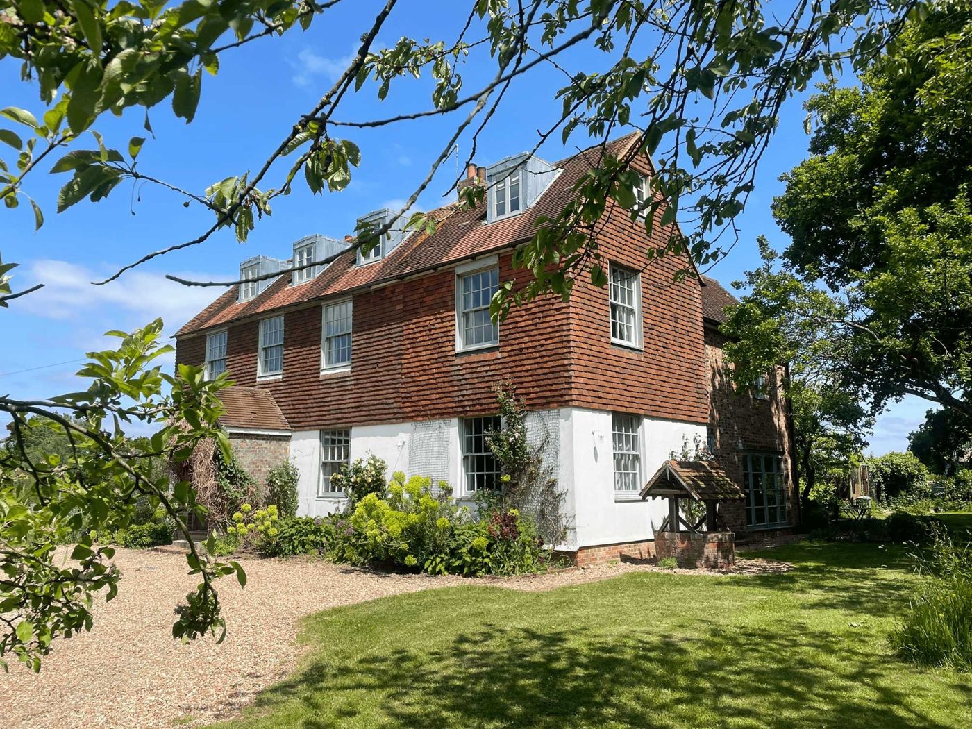 Starnash Farmhouse