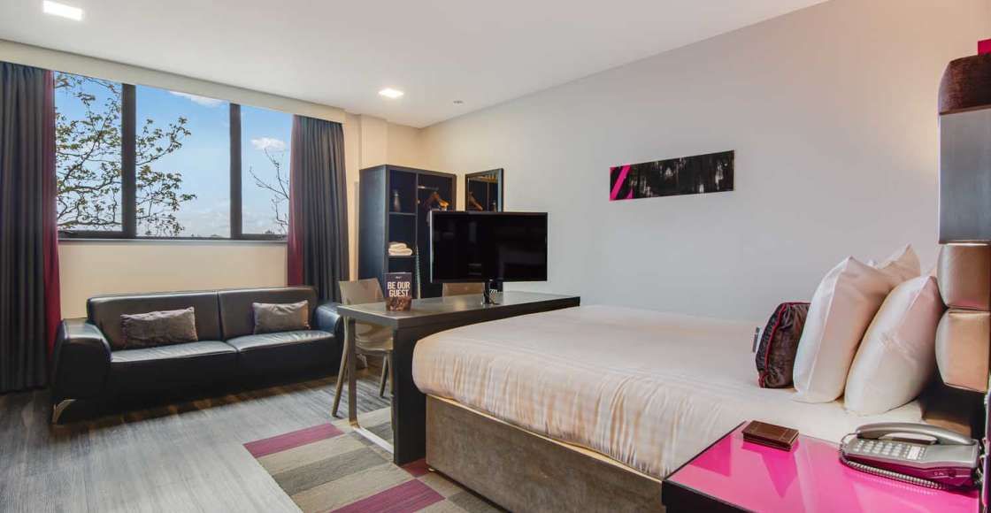 Roomzzz Chester City