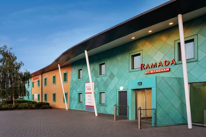 Ramada Cobham