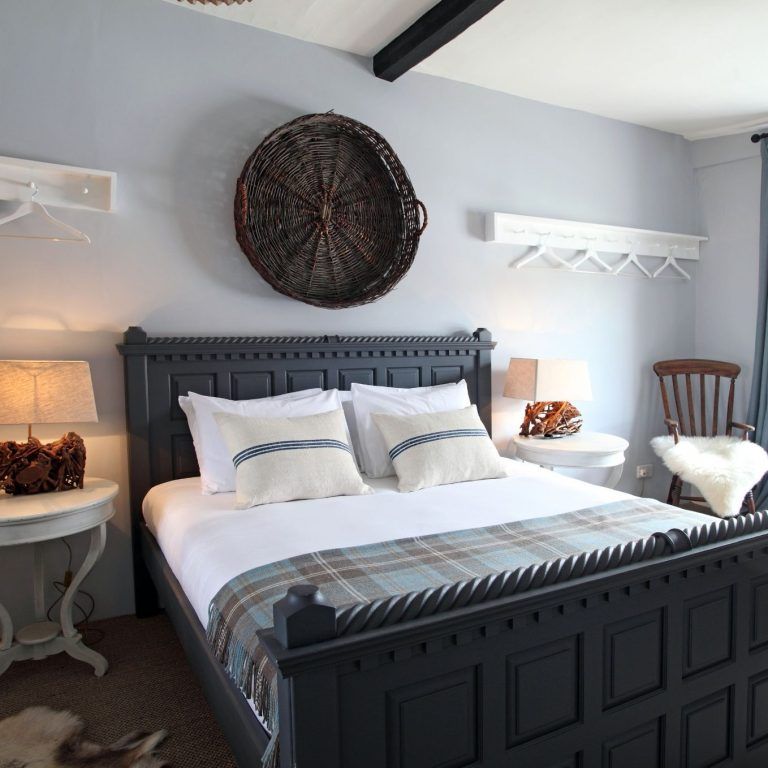Black Lion Hotel