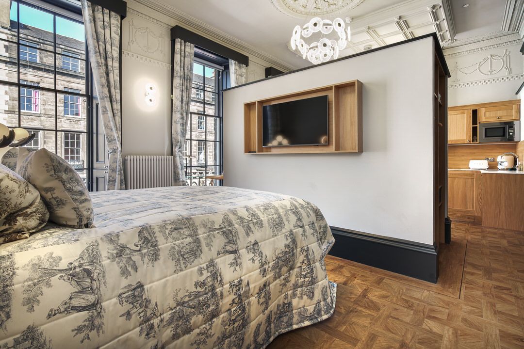 Bonnie Hotel