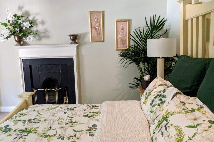 Worralls Grove Farm House Bed & Breakfast
