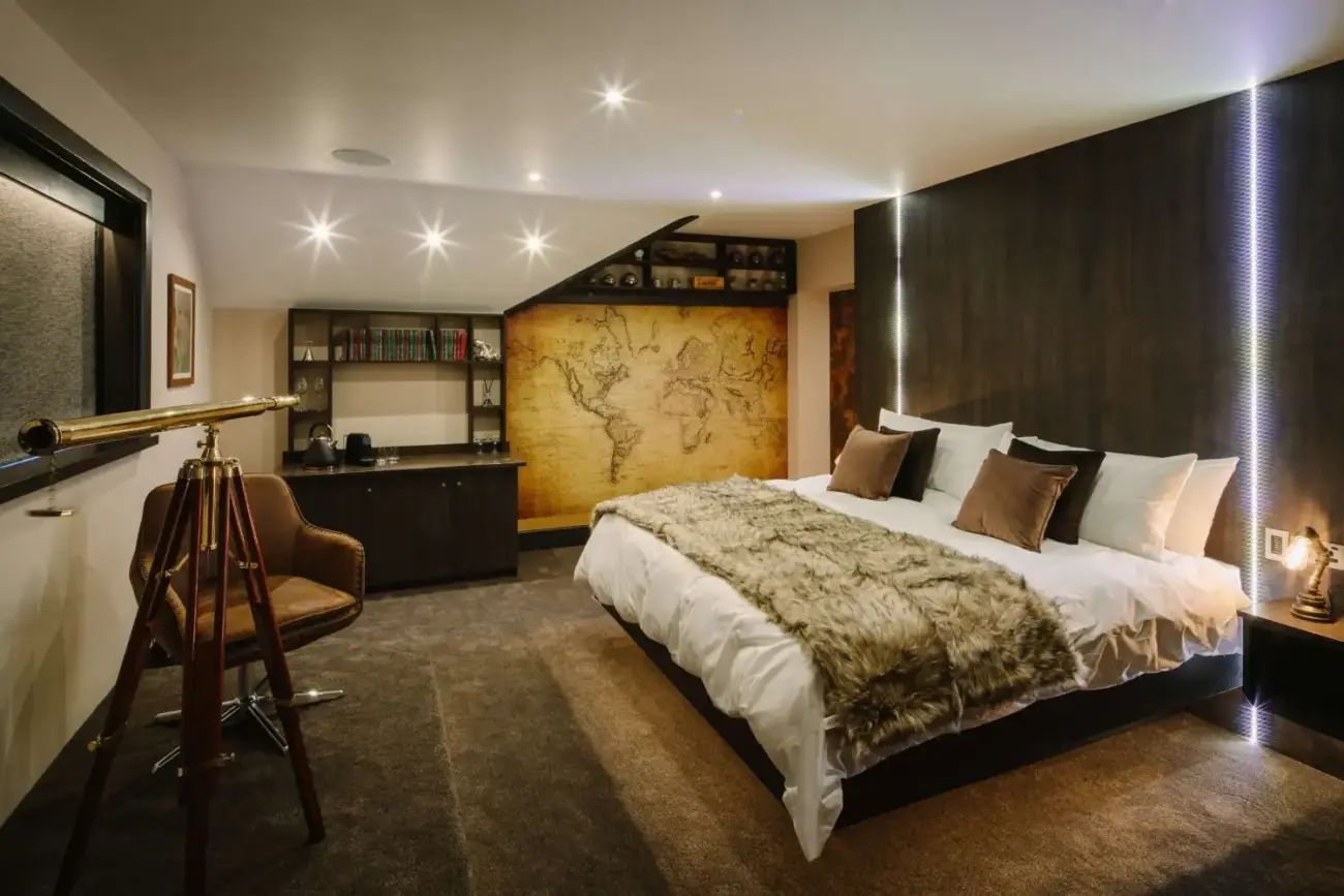 Absoluxe Suites