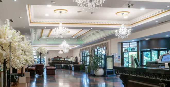 Royal Court Hotel