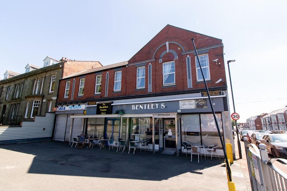 OYO The Bentleys Hotel