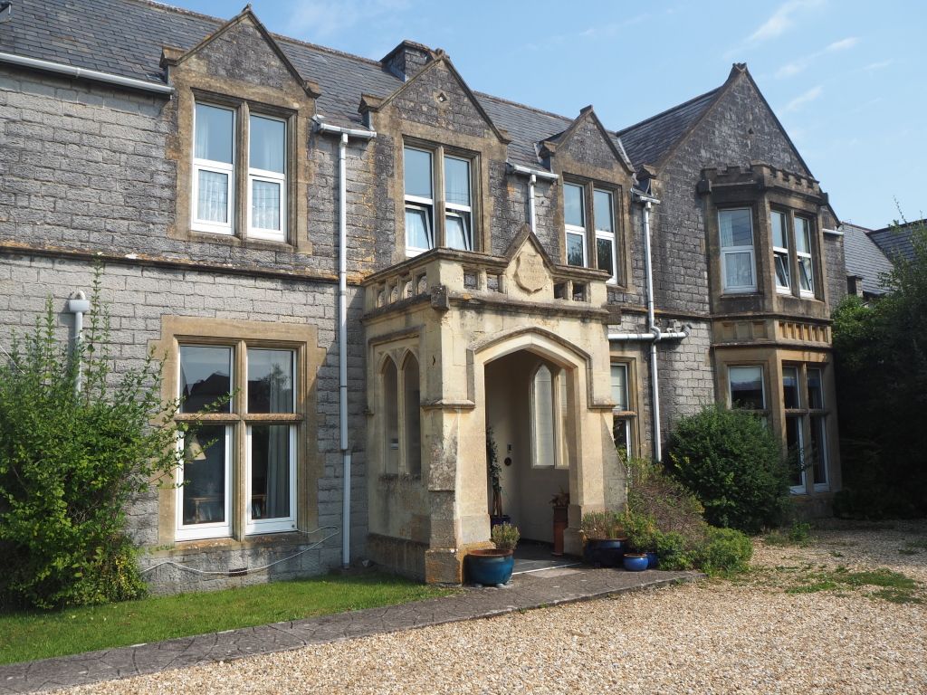 Meare Manor