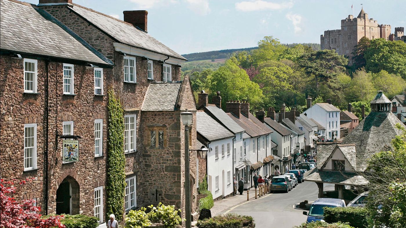 The Luttrell Arms Hotel