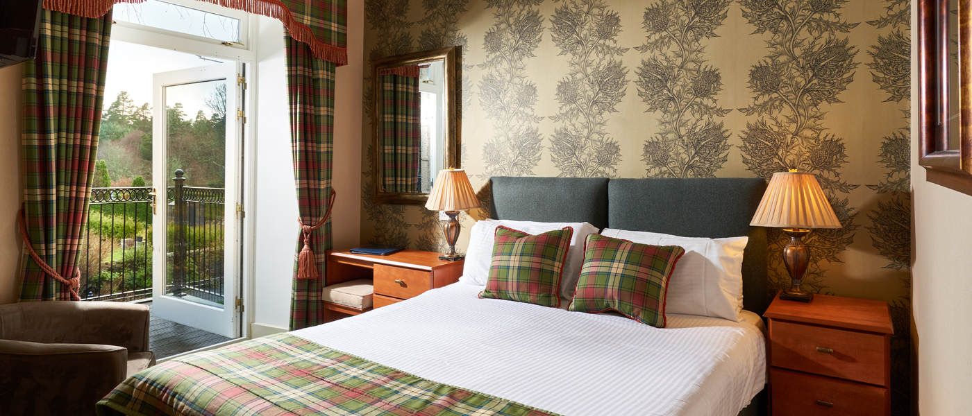 Loch Kinord Hotel & Restaurant