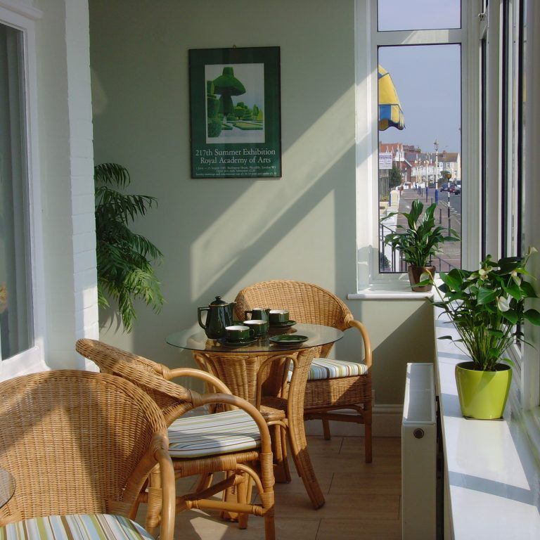 Breakers Bed & Breakfast