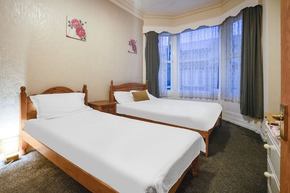 Chesterton Hotel