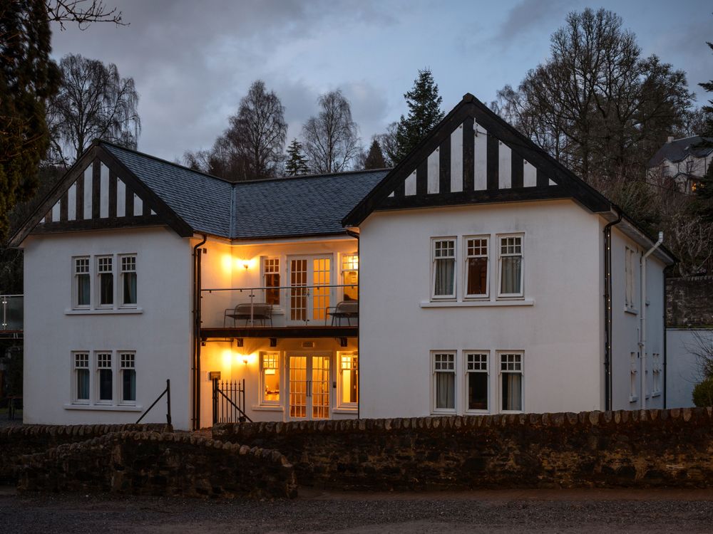 Pine Trees Hotel