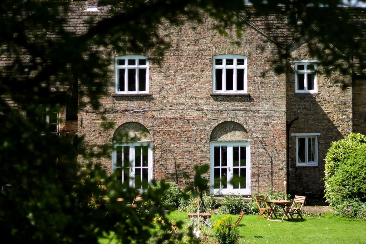 Newburgh House B&B