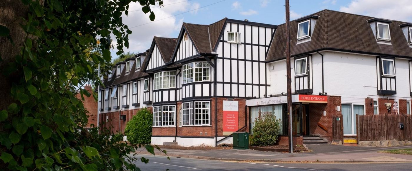 Cathedral Lodge Hotel