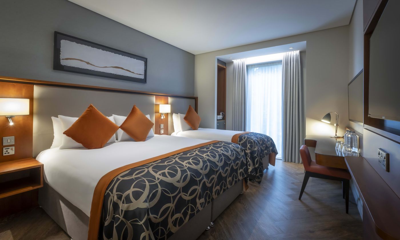 Clayton Hotel