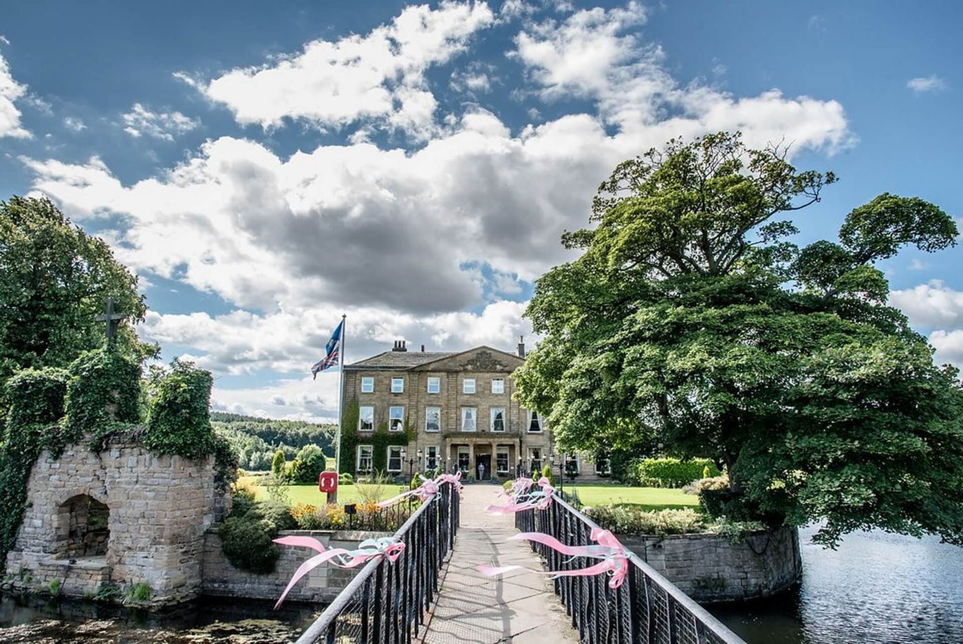 Waterton Park Hotel