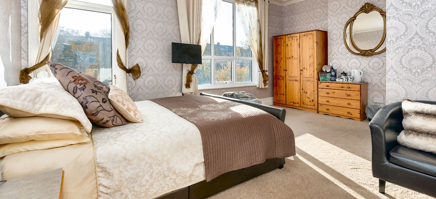 Fairmile Hotel
