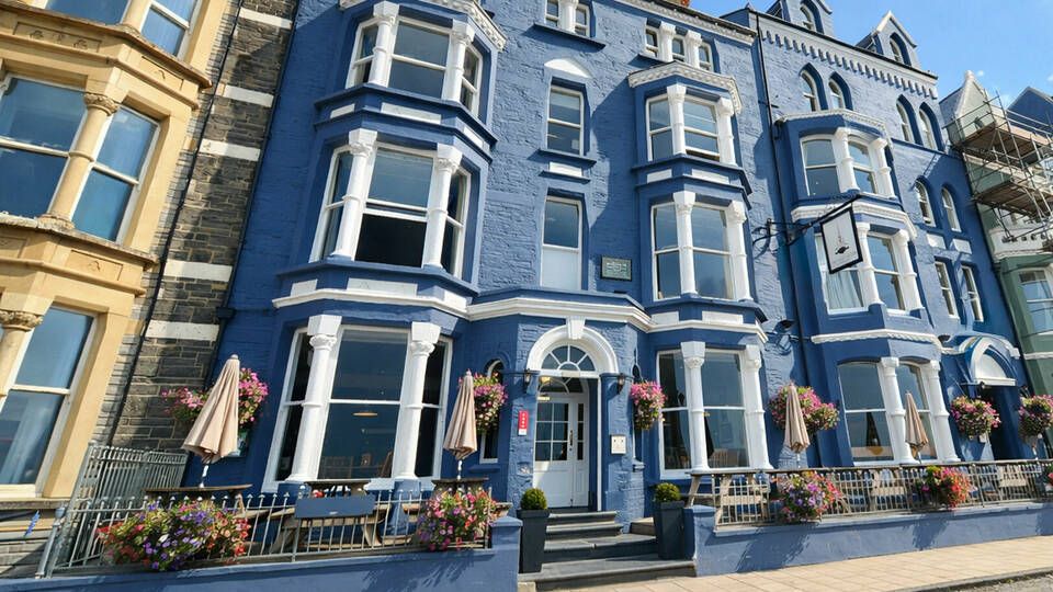 The Glengower Hotel