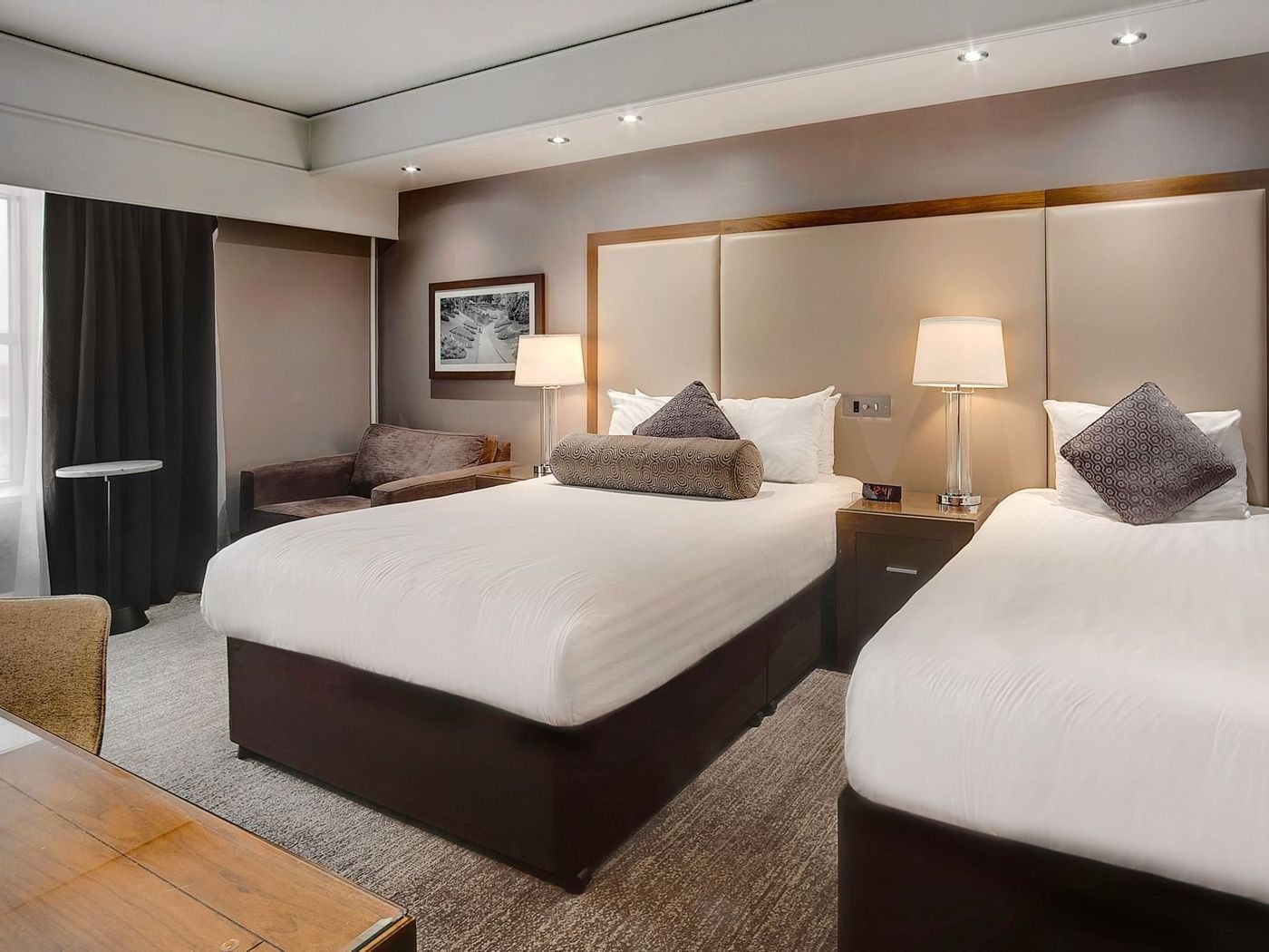 Sandman Signature London Gatwick Hotel