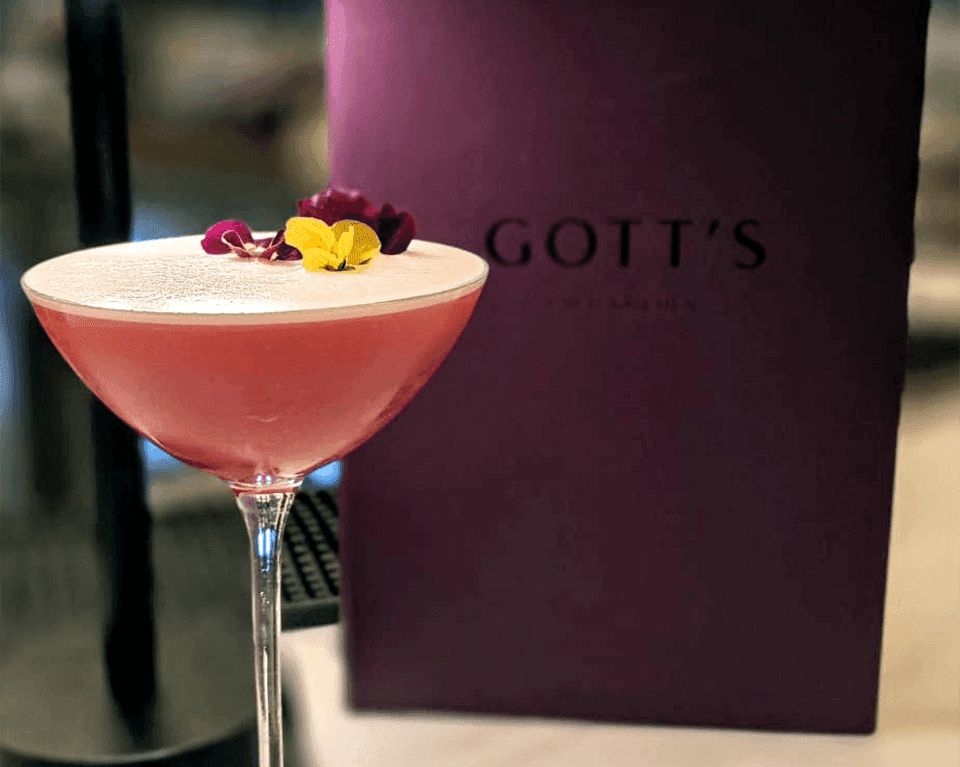 The Met Hotel