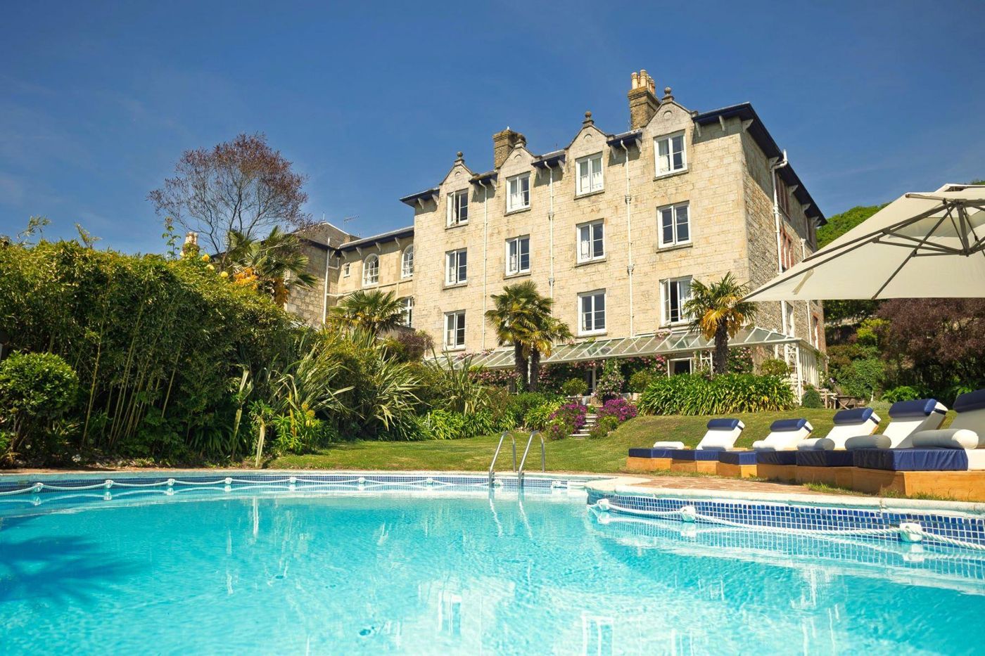 Royal Hotel