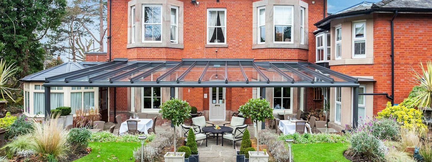 Alexandra Court Hotel