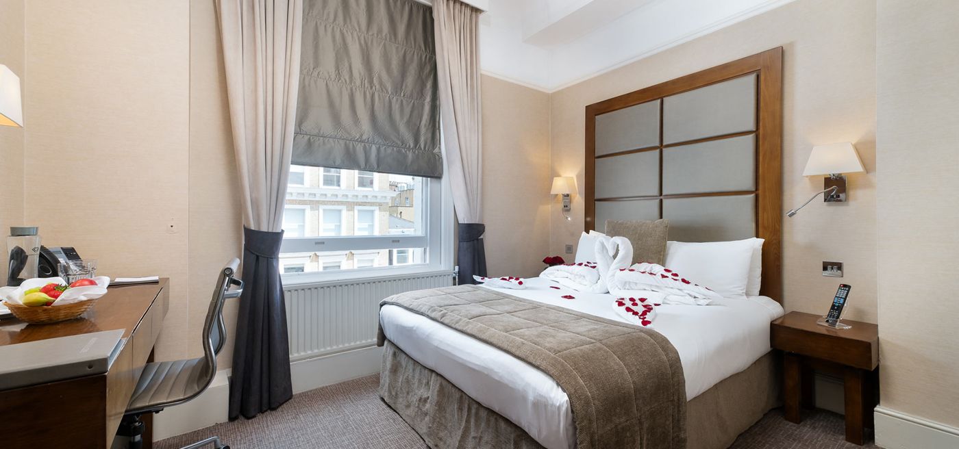 Strathmore Hotel