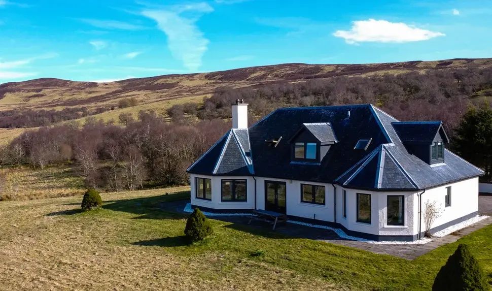 The Challenger Lodge