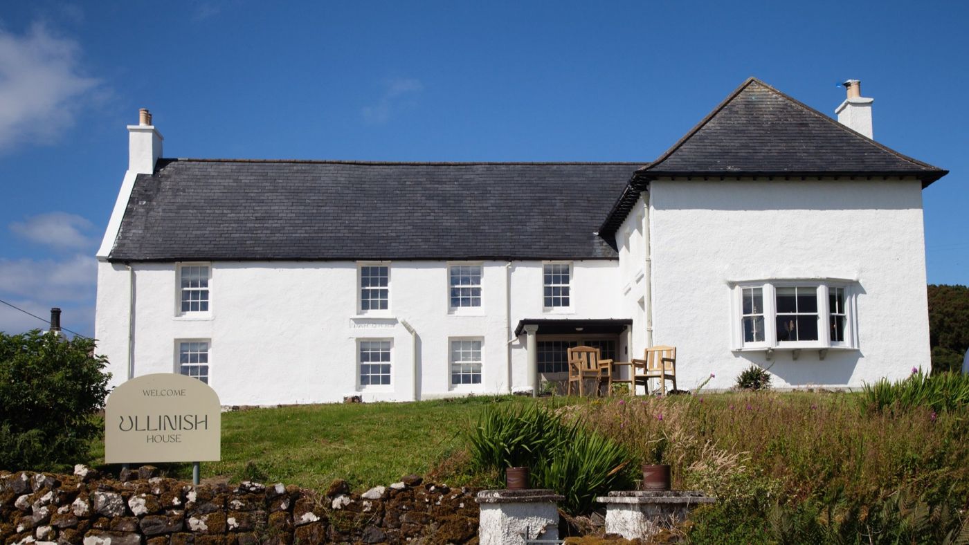 Ullinish House