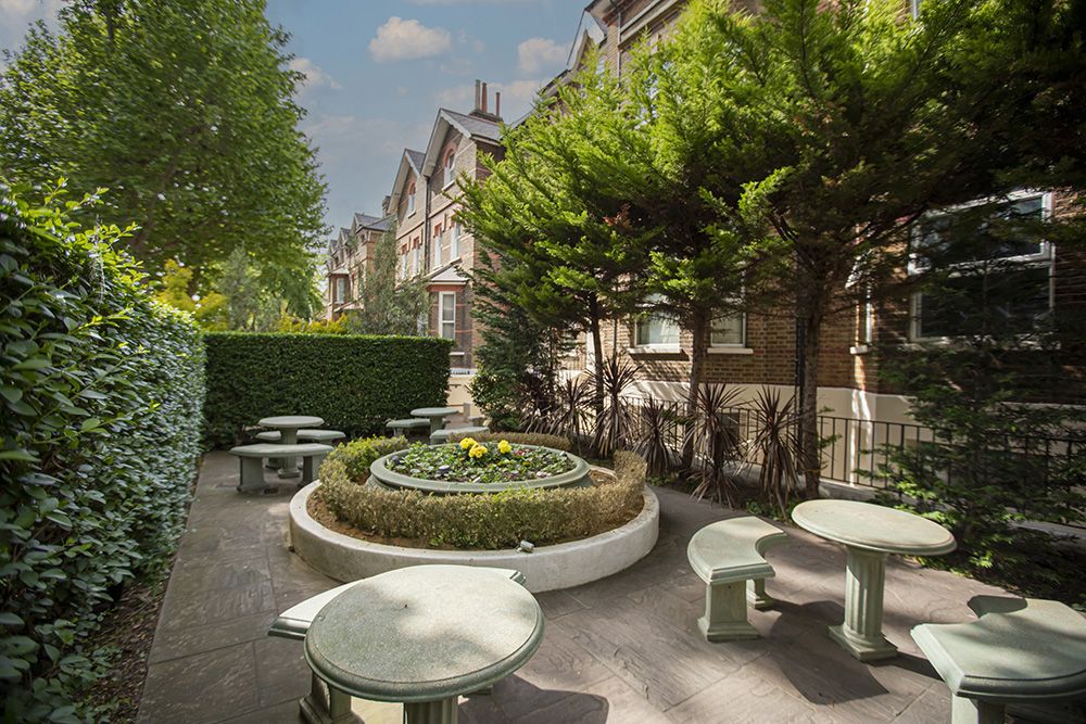 W6 Hotel
