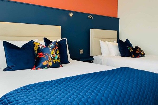 Alcock & Brown Hotel