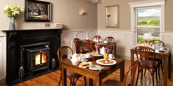 Hylands Burren Hotel
