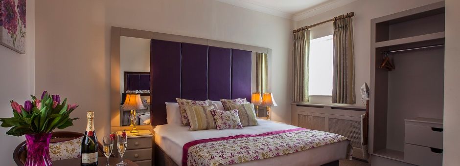 Breffni Arms Hotel