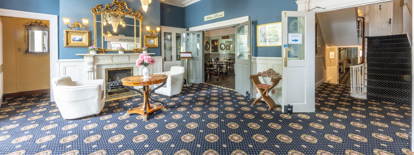 Lansdowne Hotel