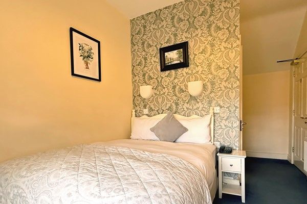 Baggot Court Townhouse