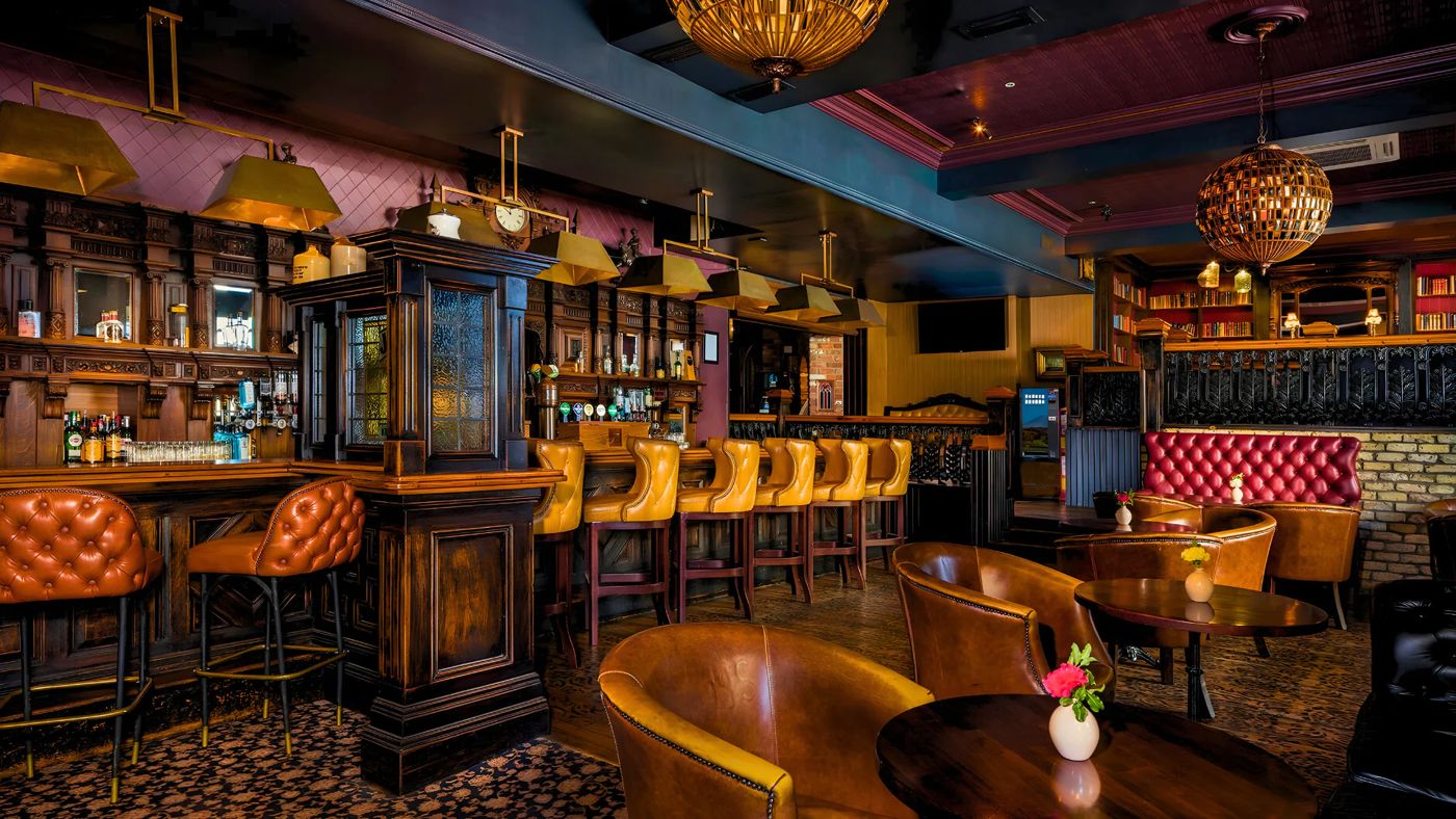Treacy's Hotel