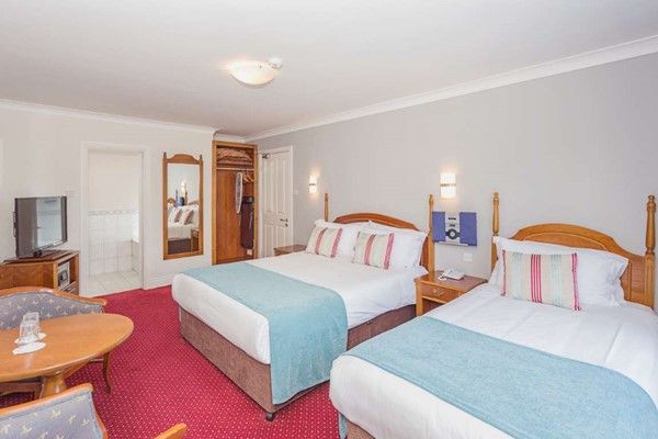 Abbey Lodge